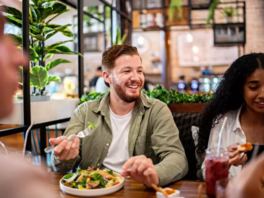 Immagine 4 di Attività commerciale in vendita  in via roma a Rovolon