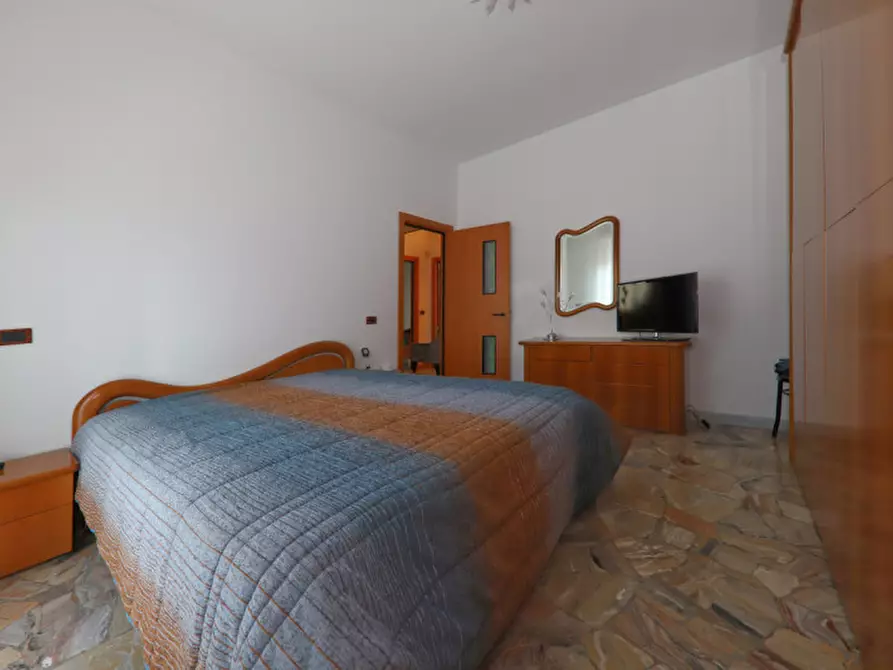 Immagine 15 di Appartamento in vendita  in Via Don Milani a Nova Milanese