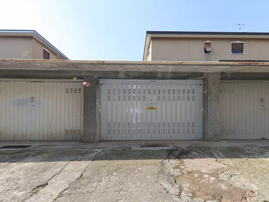 Immagine 31 di Appartamento in vendita  in Via Don Milani a Nova Milanese