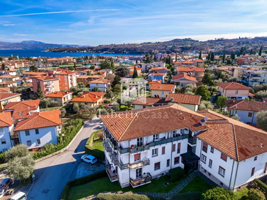 Immagine 6 di Appartamento in vendita  in Via  Solitro a Salò