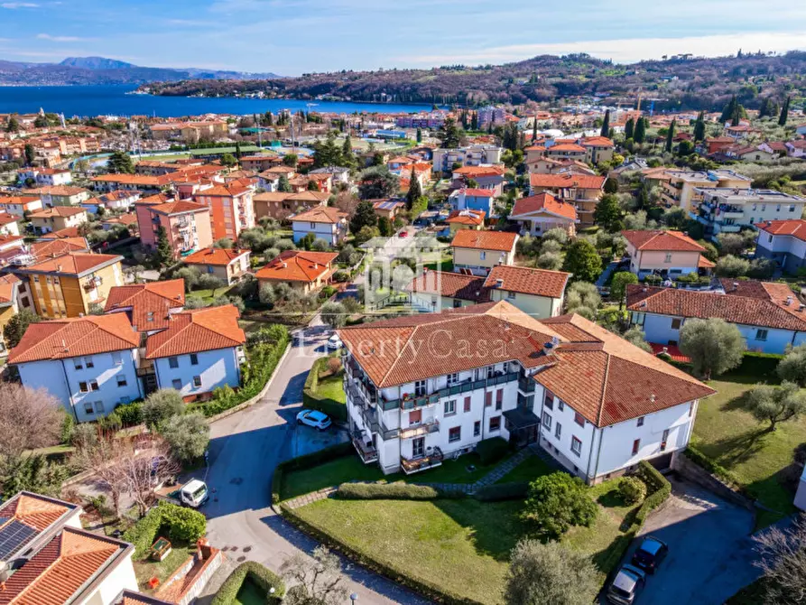 Immagine 7 di Appartamento in vendita  in Via  Solitro a Salò