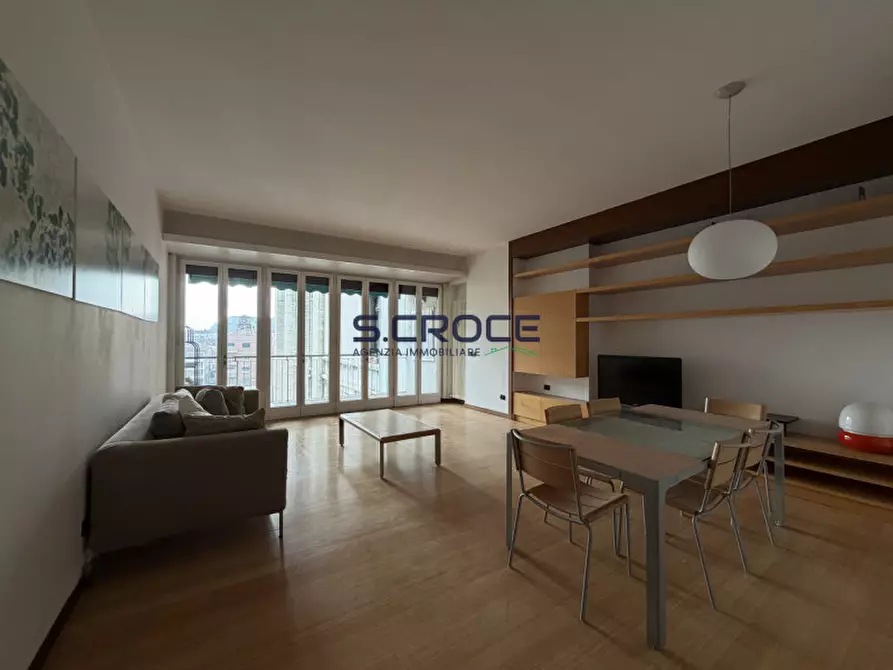 Immagine 1 di Appartamento in vendita  in Piazza Insurrezione a Padova