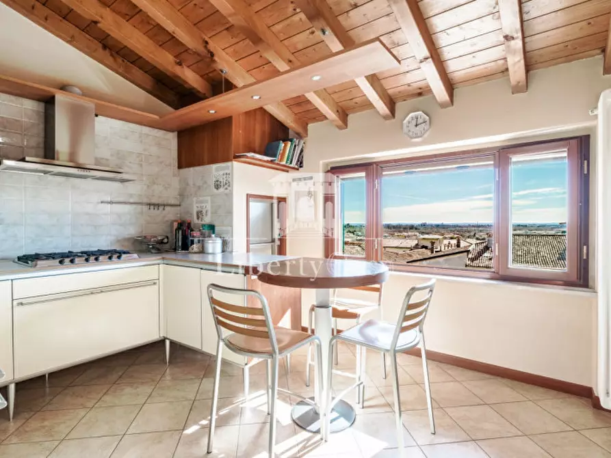 Immagine 9 di Appartamento in vendita  in Via Paolo VI a Puegnago Sul Garda