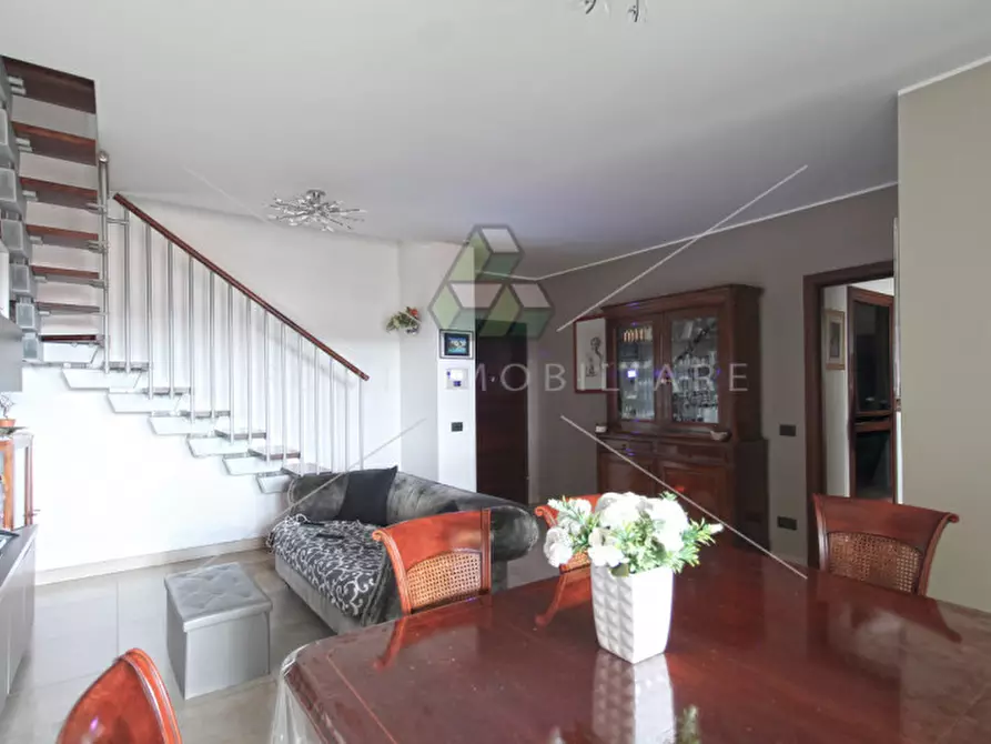 Immagine 5 di Attico in vendita  in Via Passo del Turchino a Roma