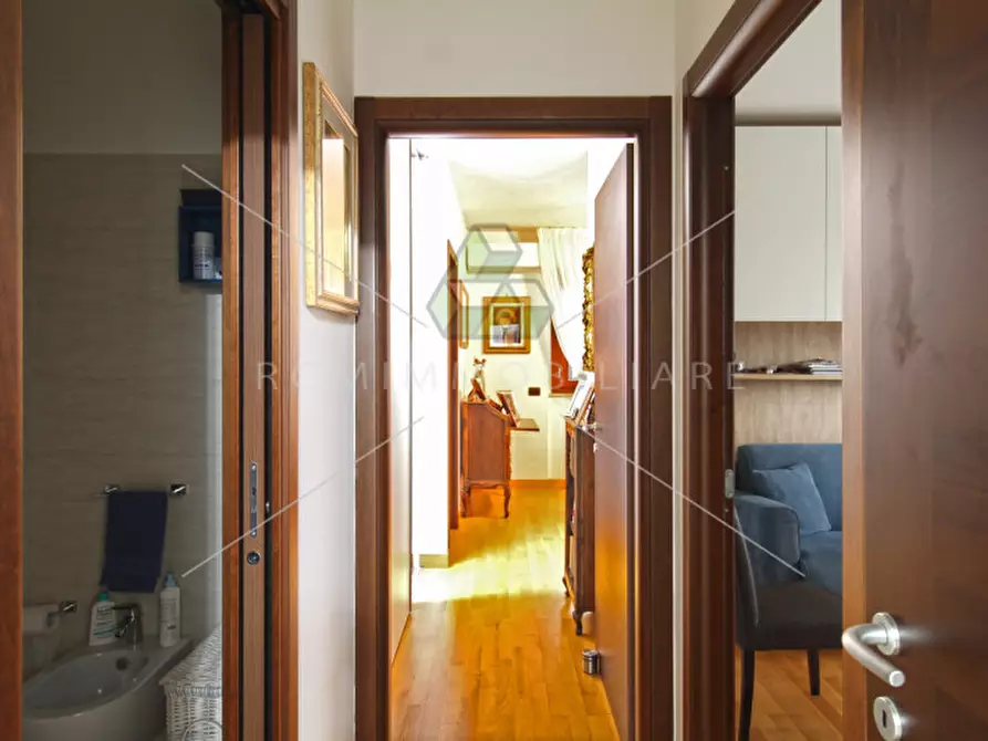 Immagine 9 di Attico in vendita  in Via Passo del Turchino a Roma