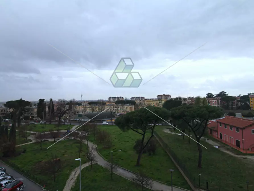 Immagine 27 di Attico in vendita  in Via Passo del Turchino a Roma