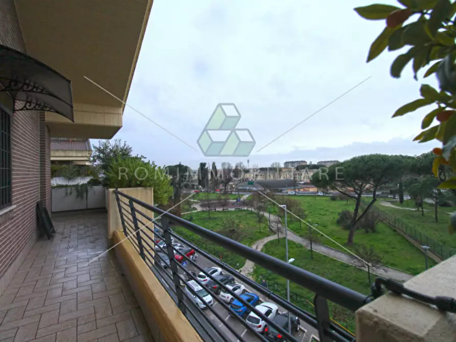 Immagine 29 di Attico in vendita  in Via Passo del Turchino a Roma