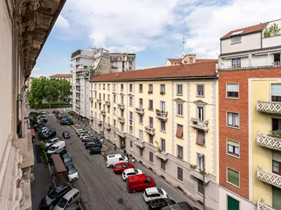 Immagine 9 di Appartamento in vendita  in via Enrico Noe 4 a Milano