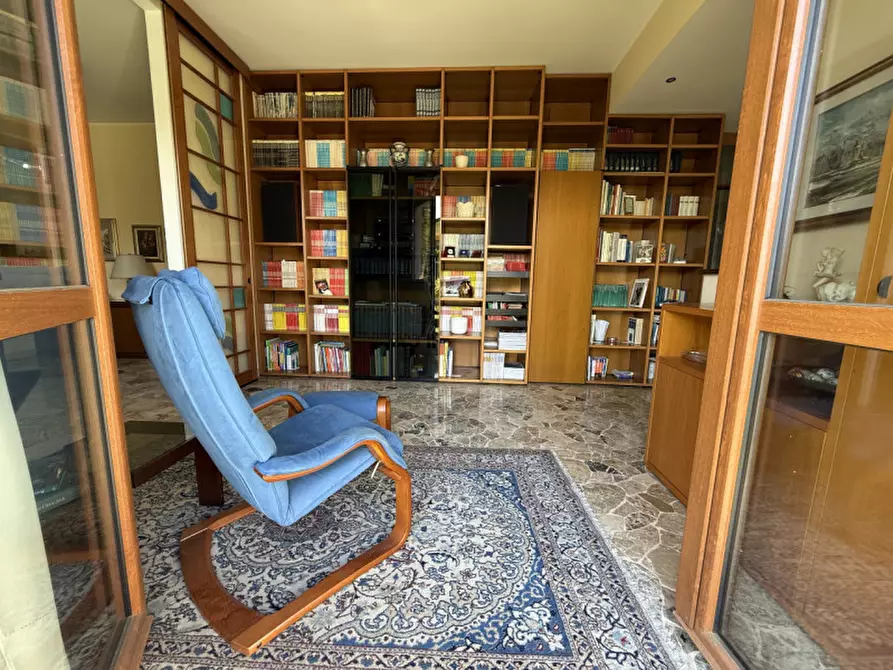 Immagine 10 di Villa in vendita  in Via Mantegna a Trezzano Sul Naviglio