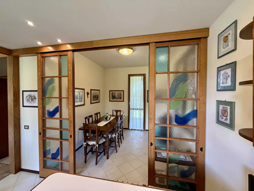 Immagine 18 di Villa in vendita  in Via Mantegna a Trezzano Sul Naviglio