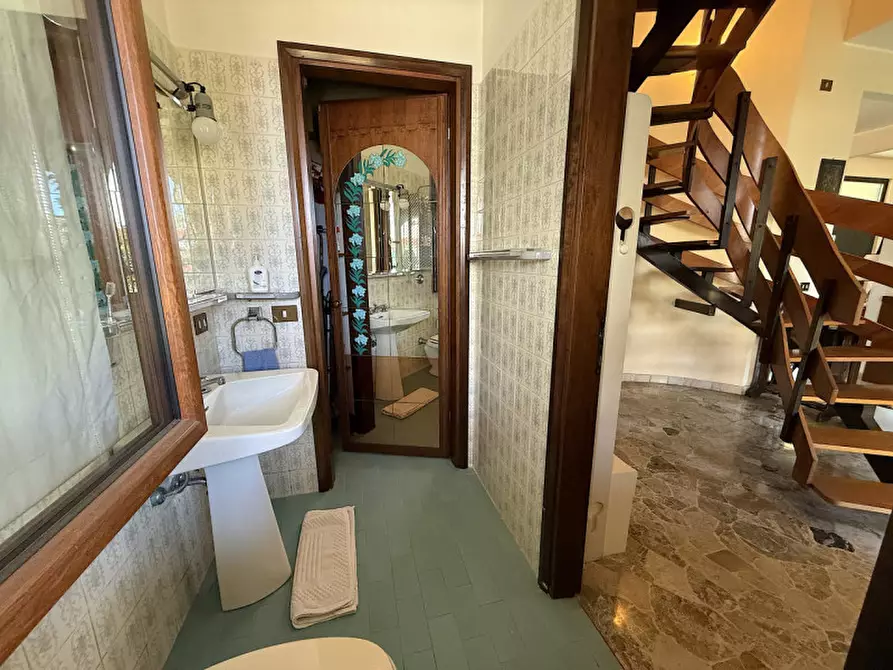 Immagine 24 di Villa in vendita  in Via Mantegna a Trezzano Sul Naviglio