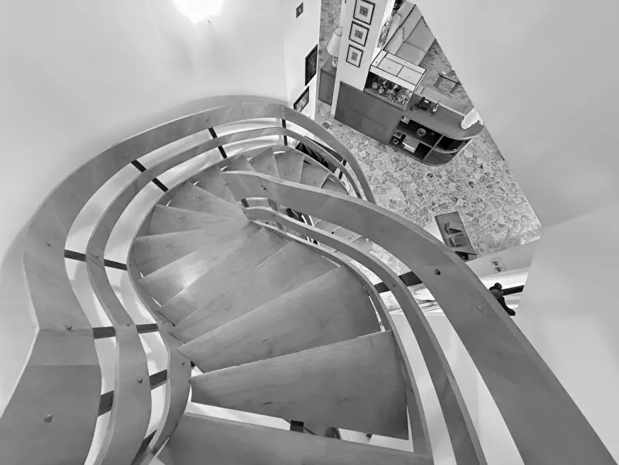 Immagine 26 di Villa in vendita  in Via Mantegna a Trezzano Sul Naviglio