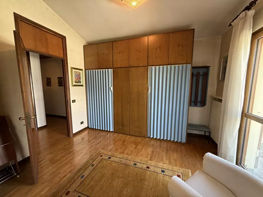 Immagine 31 di Villa in vendita  in Via Mantegna a Trezzano Sul Naviglio