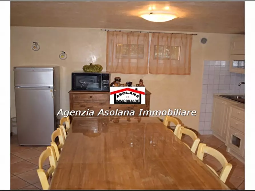 Immagine 2 di Casa indipendente in vendita  in via canova a Caerano Di San Marco