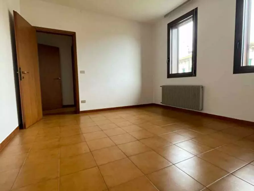 Immagine 21 di Casa bifamiliare in vendita  in Via Cavalleria a Pordenone