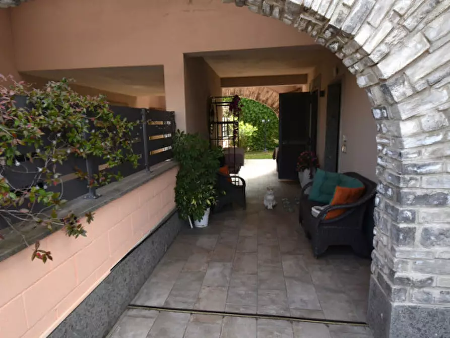 Immagine 8 di Villa in vendita  in Via Tuscolana a Frascati