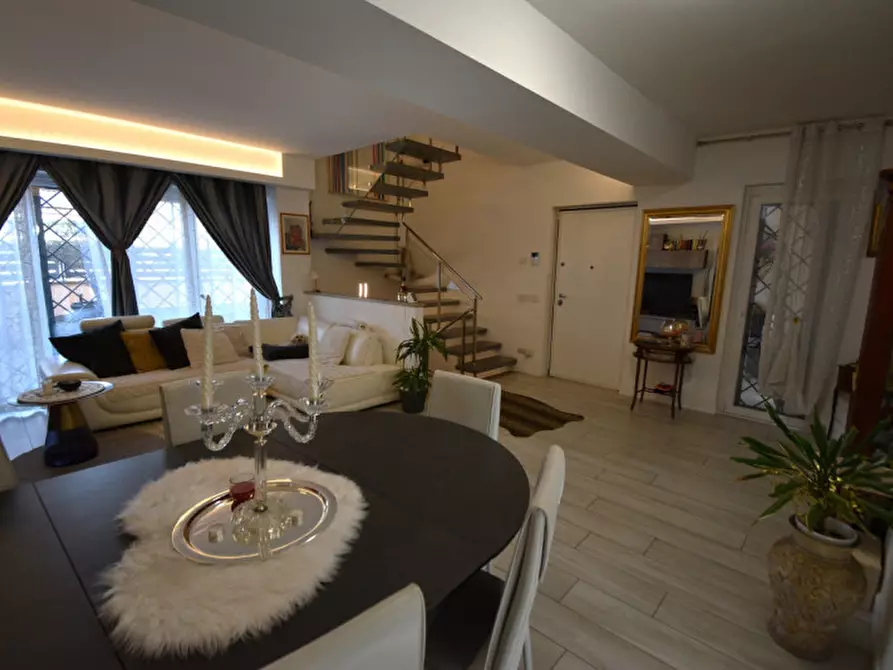 Immagine 22 di Villa in vendita  in Via Tuscolana a Frascati