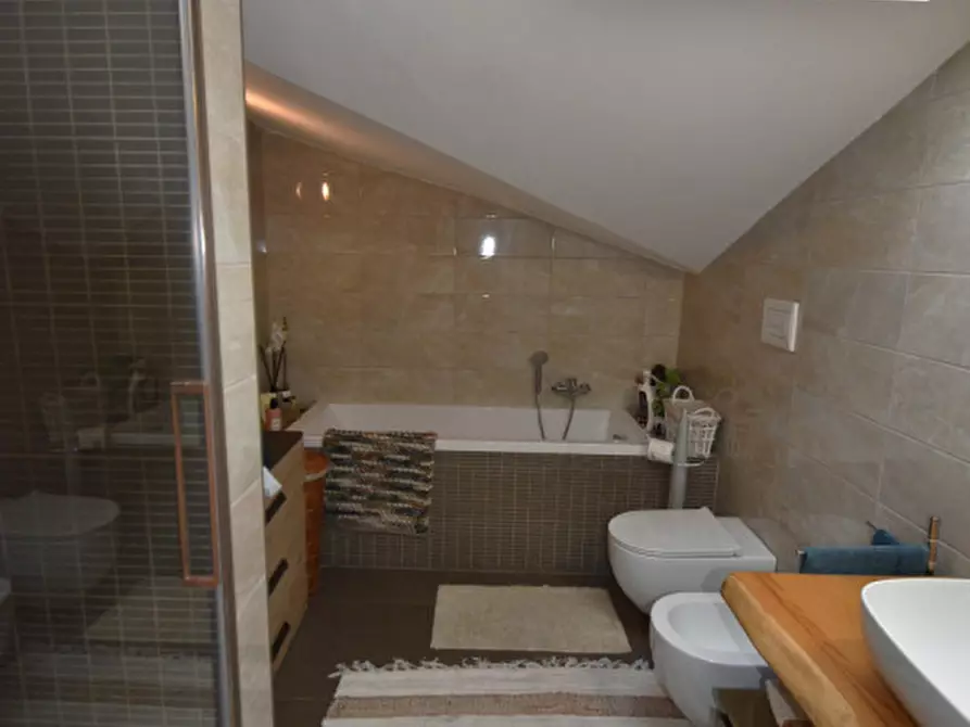 Immagine 38 di Villa in vendita  in Via Tuscolana a Frascati