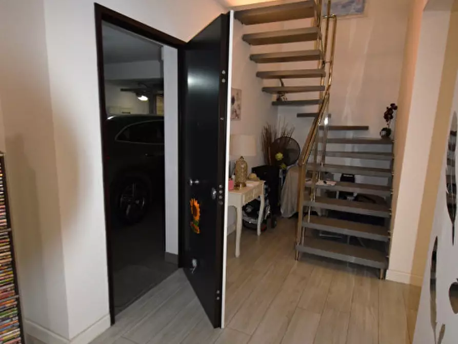 Immagine 56 di Villa in vendita  in Via Tuscolana a Frascati