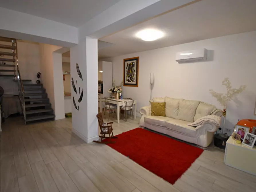 Immagine 58 di Villa in vendita  in Via Tuscolana a Frascati