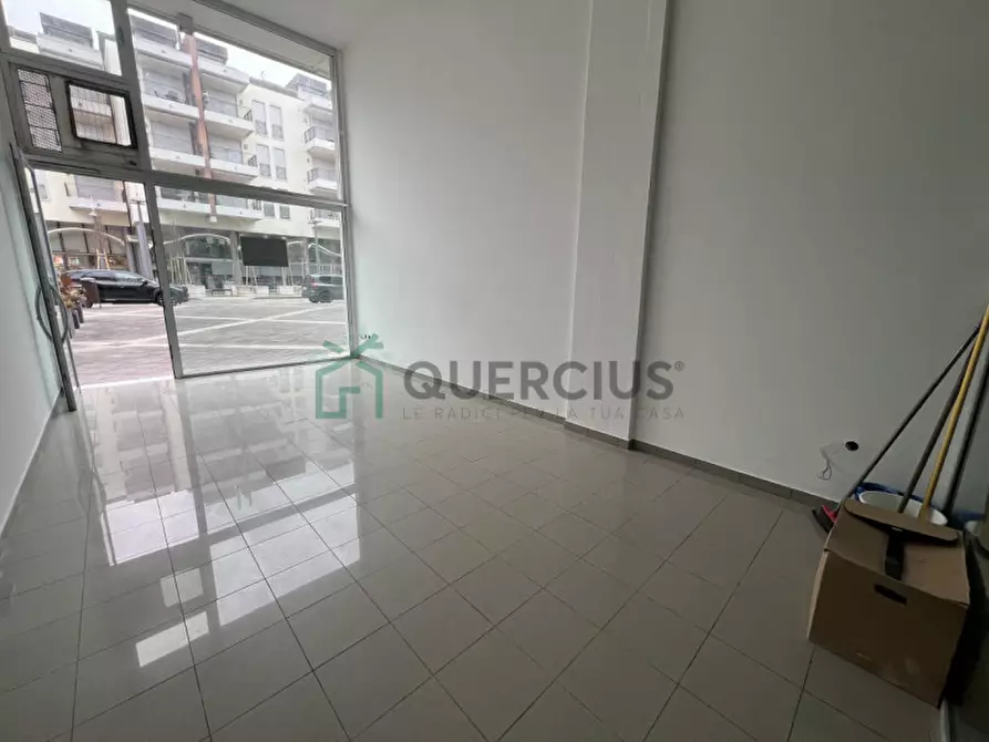 Immagine 1 di Attività commerciale in vendita  in Via Andrea Bafile a Jesolo