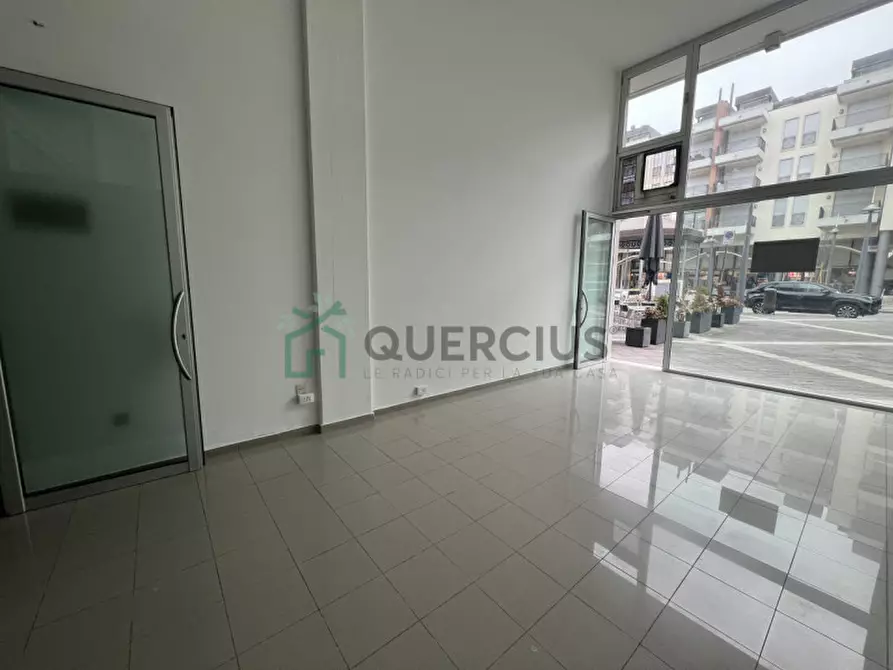 Immagine 2 di Attività commerciale in vendita  in Via Andrea Bafile a Jesolo