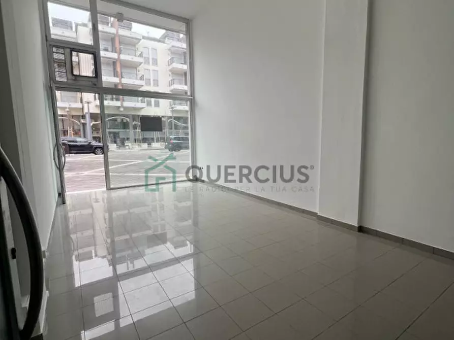 Immagine 4 di Attività commerciale in vendita  in Via Andrea Bafile a Jesolo