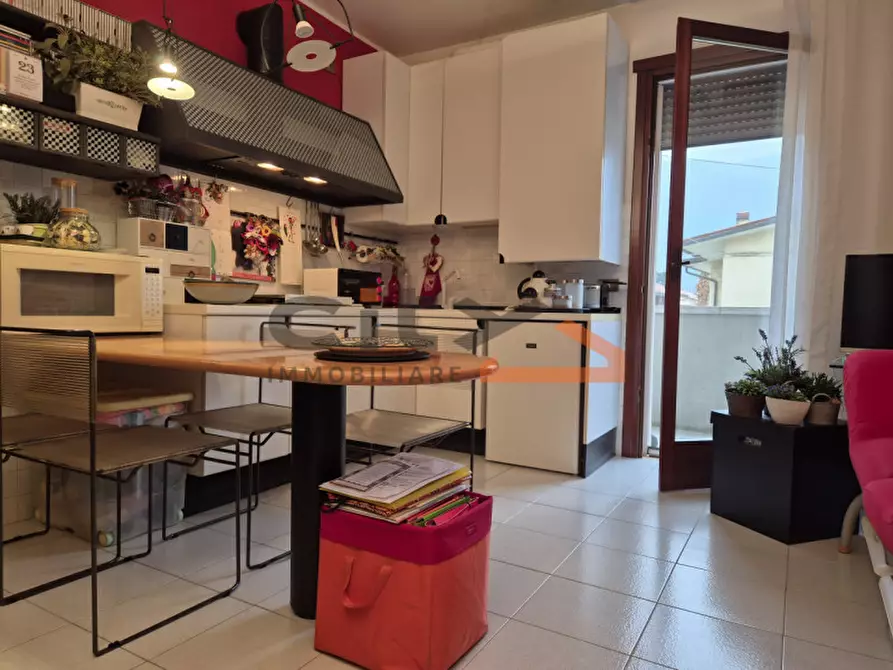 Immagine 5 di Appartamento in vendita  in Via Julia 26 a Romano D'ezzelino