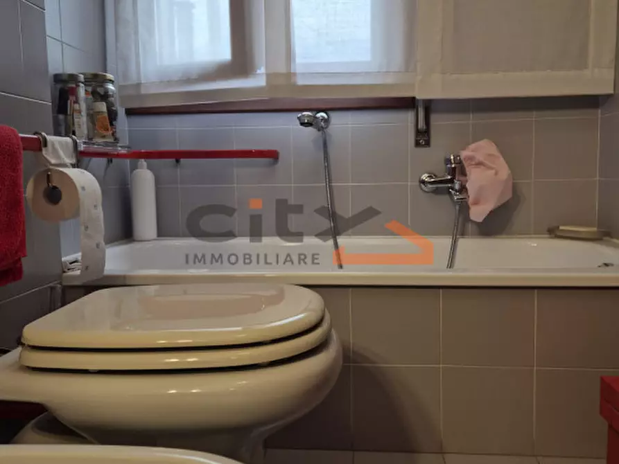 Immagine 13 di Appartamento in vendita  in Via Julia 26 a Romano D'ezzelino