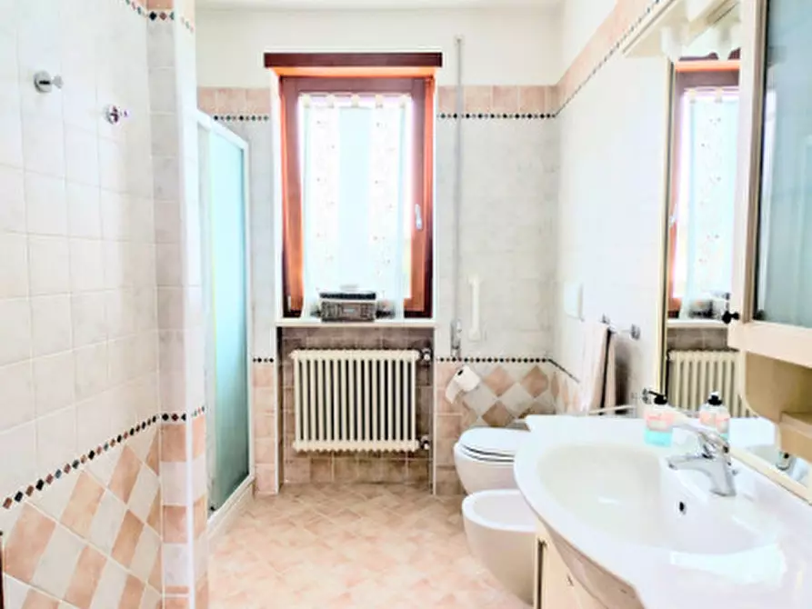 Immagine 14 di Appartamento in vendita  in Zugliano Via S. Bernardino 17 a Zugliano