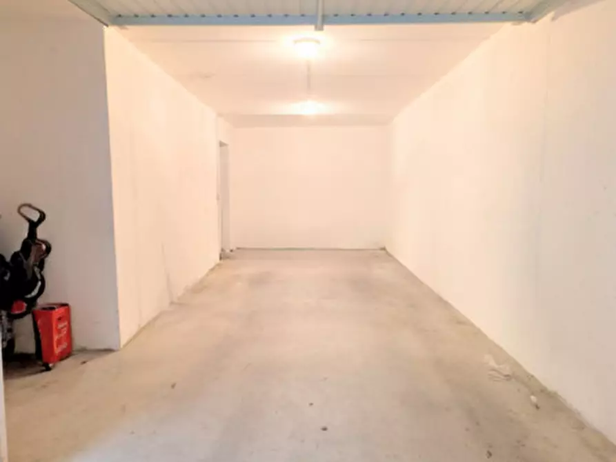 Immagine 15 di Appartamento in vendita  in Zugliano Via S. Bernardino 17 a Zugliano