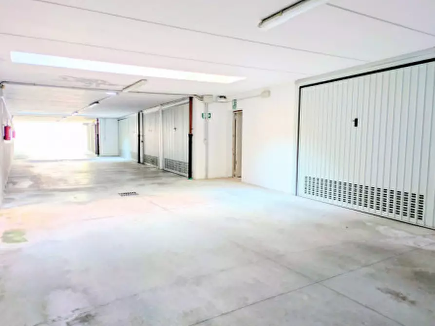 Immagine 17 di Appartamento in vendita  in Zugliano Via S. Bernardino 17 a Zugliano