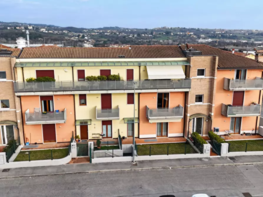 Immagine 18 di Appartamento in vendita  in Zugliano Via S. Bernardino 17 a Zugliano