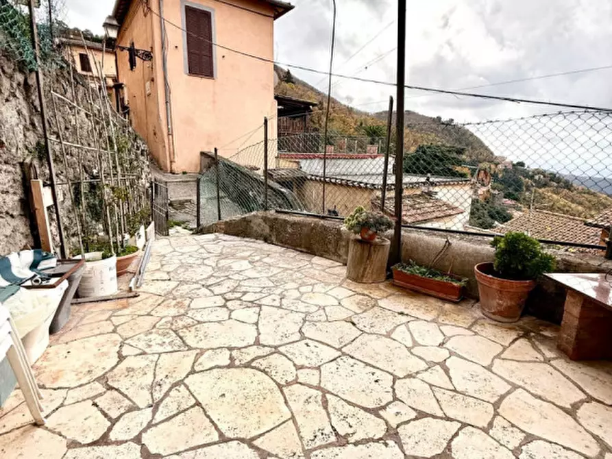 Immagine 10 di Appartamento in vendita  in VIA DELLA FORTEZZA a Rocca Di Papa