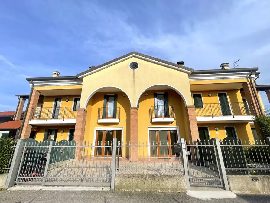 Immagine 2 di Villetta a schiera in vendita  in Via Creare a Arzergrande