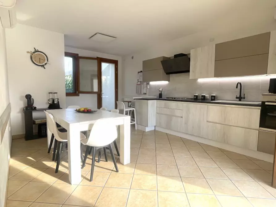 Immagine 5 di Villetta a schiera in vendita  in Via Creare a Arzergrande