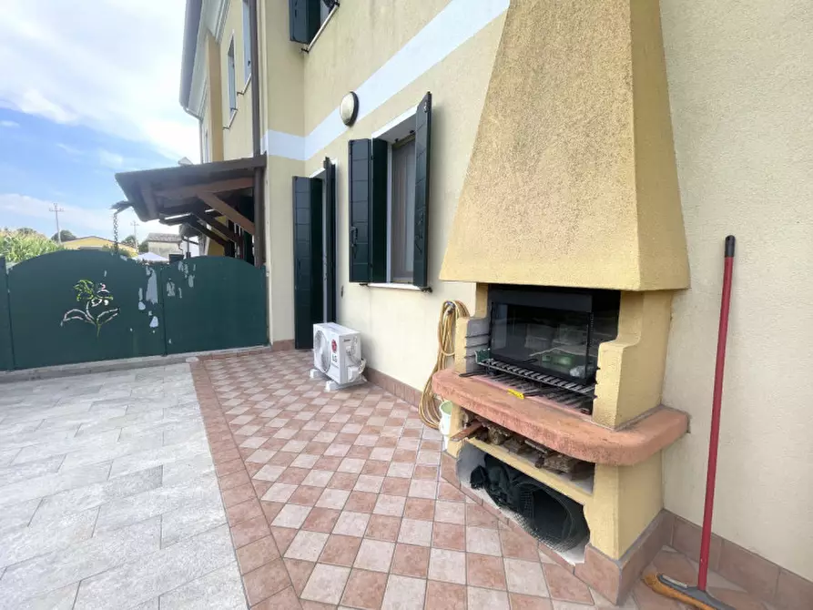 Immagine 26 di Villetta a schiera in vendita  in Via Creare a Arzergrande