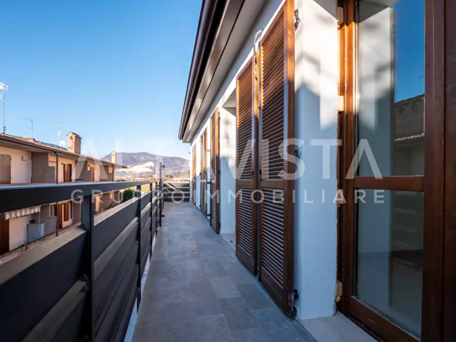 Immagine 25 di Villetta a schiera in vendita  a Rezzato