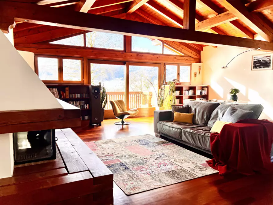 Immagine 1 di Villa in vendita  in Via Salesà Lonch 24 a Pergine Valsugana