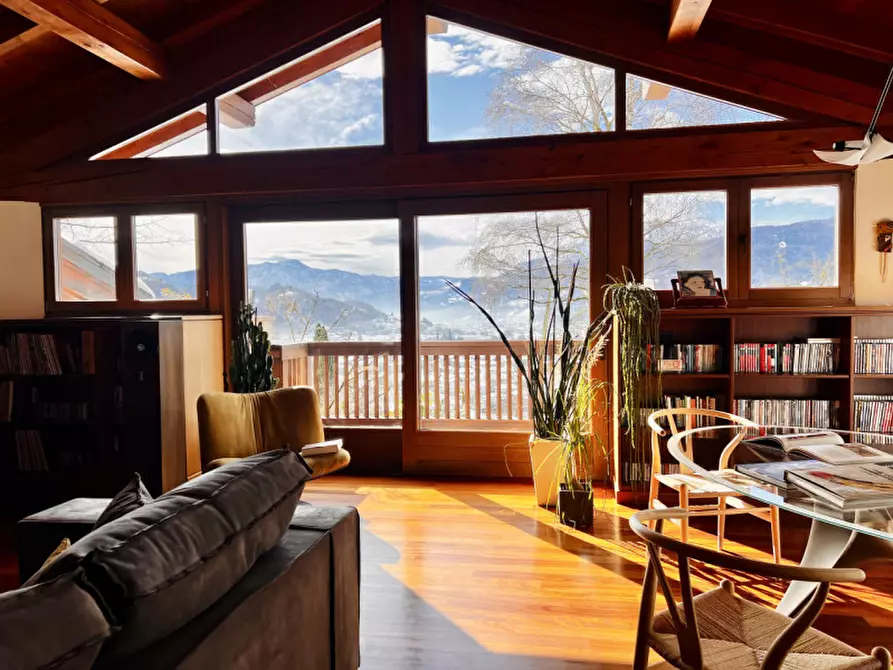 Immagine 2 di Villa in vendita  in Via Salesà Lonch 24 a Pergine Valsugana