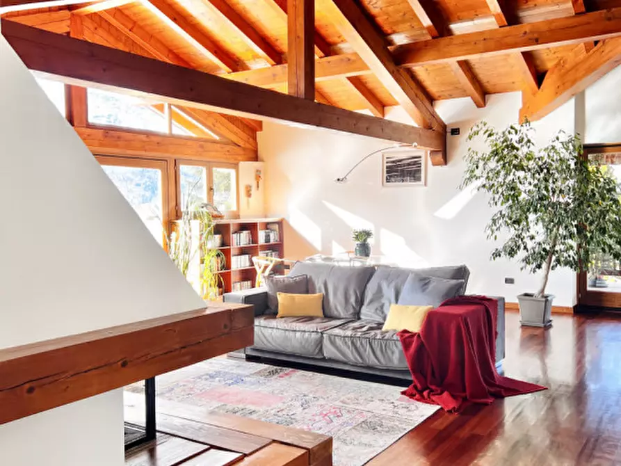 Immagine 4 di Villa in vendita  in Via Salesà Lonch 24 a Pergine Valsugana