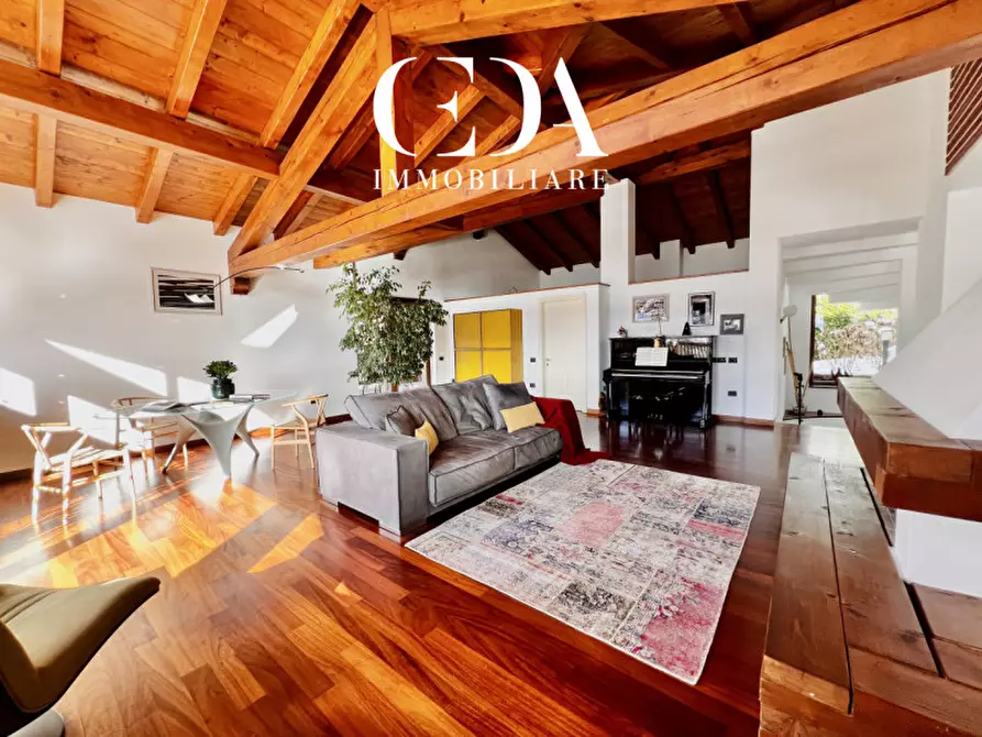 Immagine 9 di Villa in vendita  in Via Salesà Lonch 24 a Pergine Valsugana