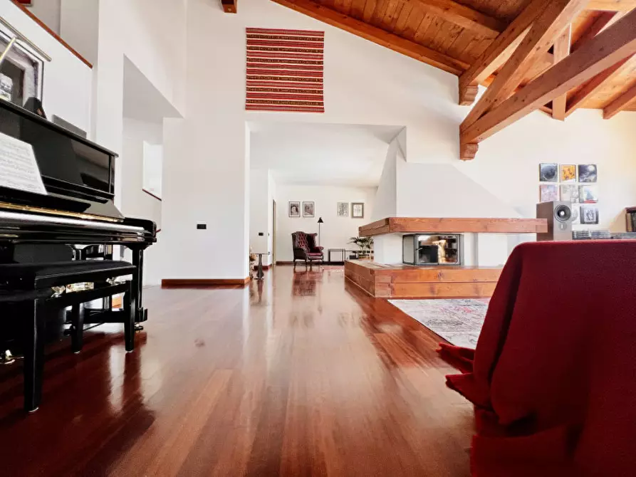 Immagine 8 di Villa in vendita  in Via Salesà Lonch 24 a Pergine Valsugana