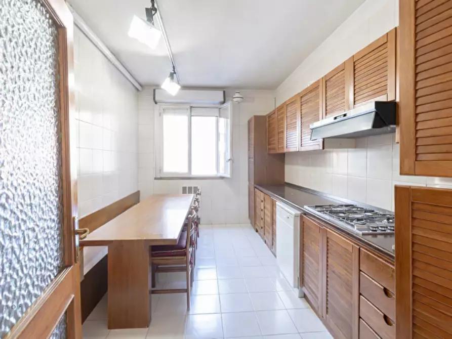 Immagine 8 di Attico in vendita  in Via Toscana 215 a Bologna