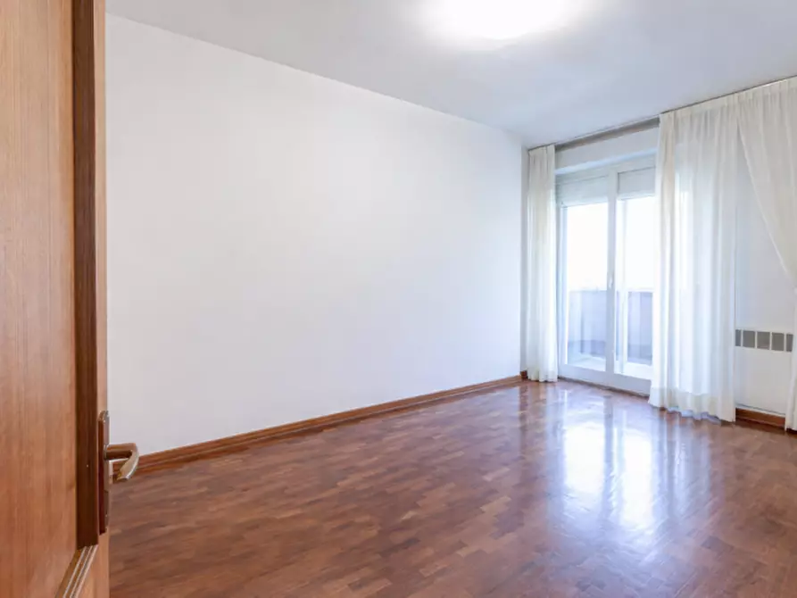 Immagine 14 di Attico in vendita  in Via Toscana 215 a Bologna