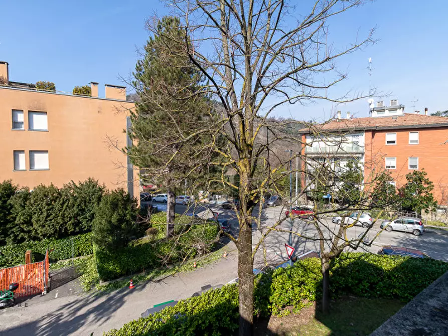 Immagine 18 di Attico in vendita  in Via Toscana 215 a Bologna