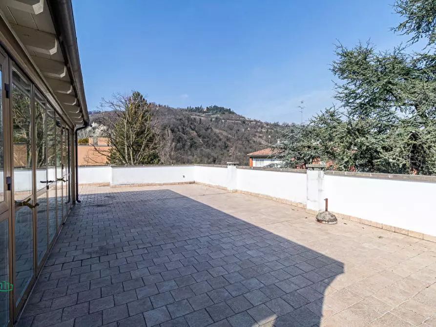 Immagine 22 di Attico in vendita  in Via Toscana 215 a Bologna