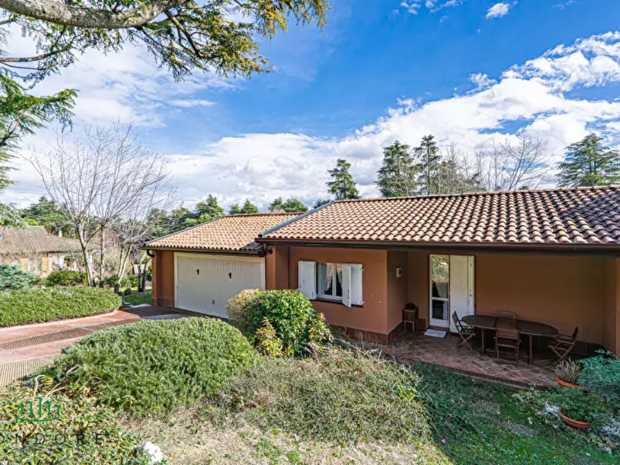 Immagine 4 di Villa in vendita  in Via dei Pini a Pianoro