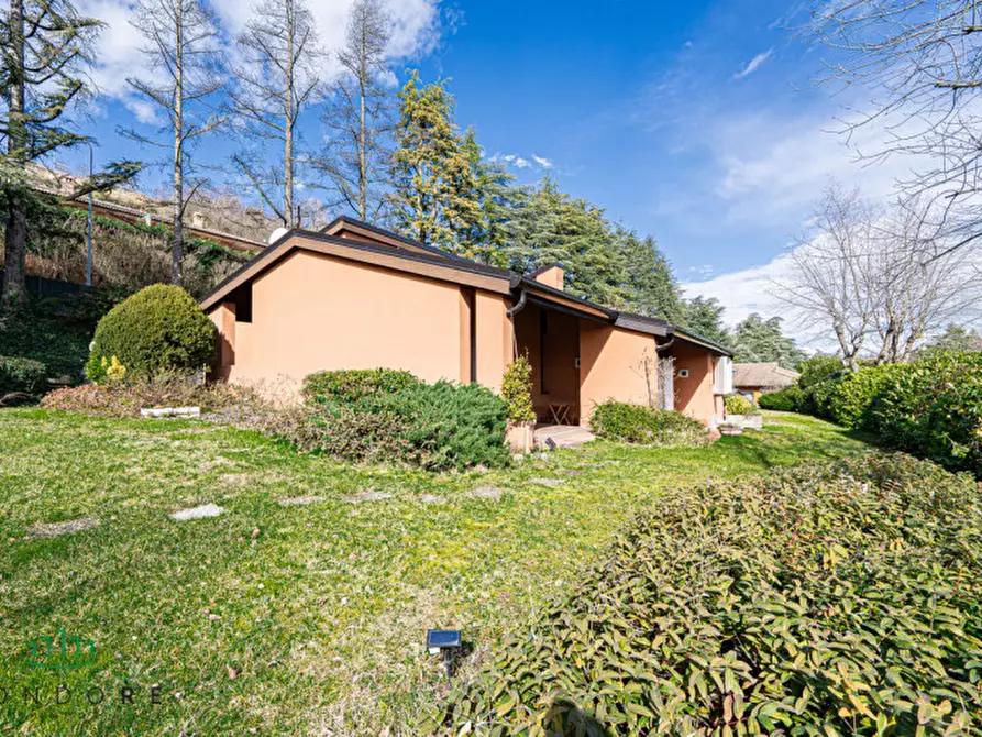 Immagine 12 di Villa in vendita  in Via dei Pini a Pianoro