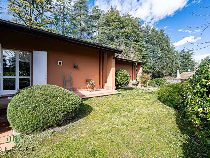 Immagine 22 di Villa in vendita  in Via dei Pini a Pianoro